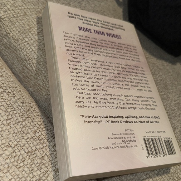 Beautiful Love Story Novel by Mia Sheridan 📖 “More Than Words” - Picture 5 of 5